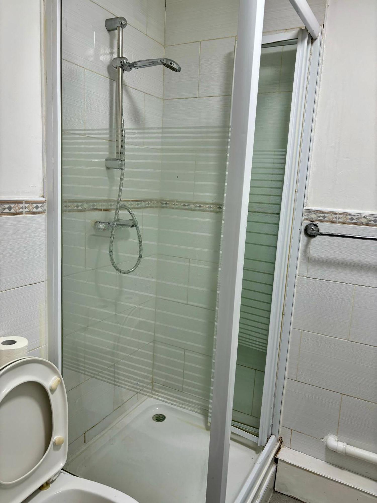 Stainless Guests House Hotel Dudley Kültér fotó